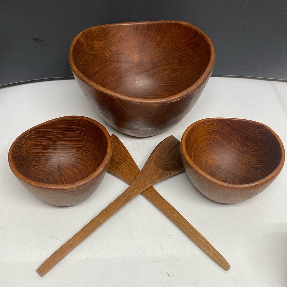 Good Wood Genuine Teak Made in Thailand Salad Serving Bowl Set Utensils 5 Piece
